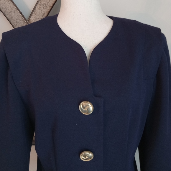 LESLIE FAY Navy Tailored Jacket Blazer with Gold Buttons - Picture 7 of 12